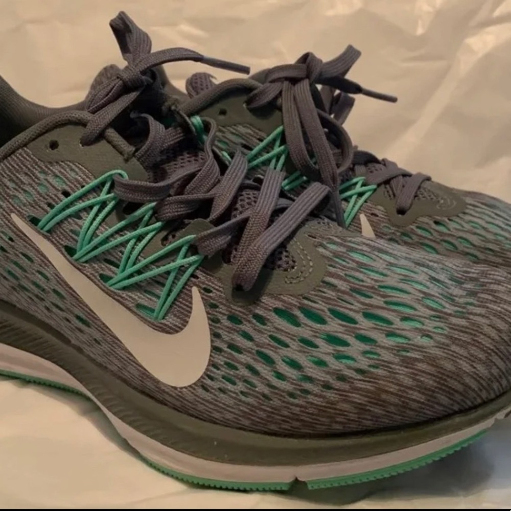 Nike Zoom Winflo 5 - Style AA7414-003